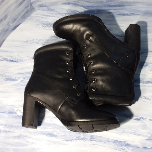 Timberland Black Anime Lace-up Heeled Boots size 8.5M - Picture 6 of 11